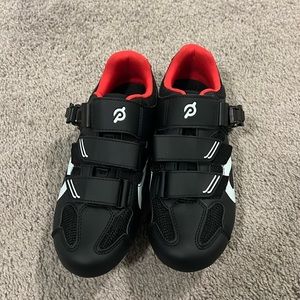 Peloton bike shoes size 39/8
